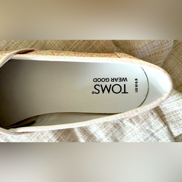 NWT Rose gold glitter Toms Alpargatas size 6.5, pristine! - Picture 8 of 12